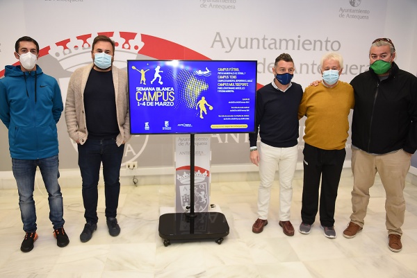 El Área de Deportes promueve el desarrollo de tres campus deportivos a de