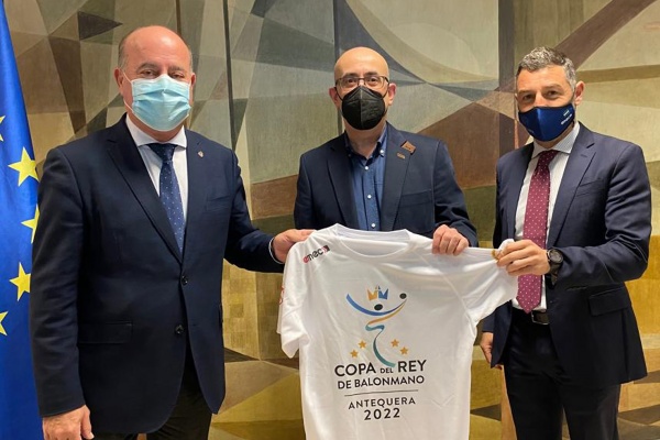 Ibeorquinoa Antequera contra Ángel Ximénez Puente Genil: derbi and