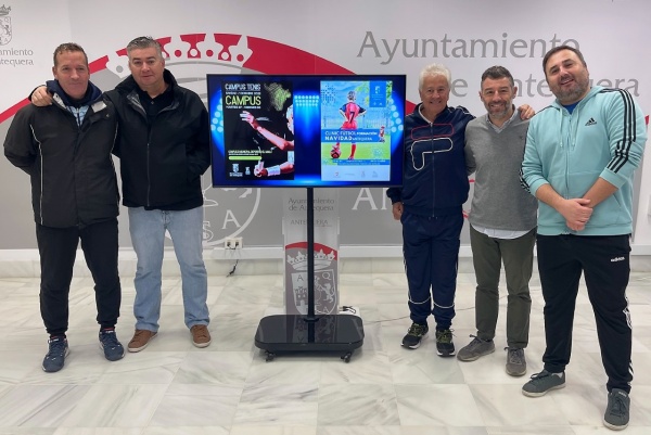 El Área de Deportes organiza dos campus deportivos de tenis y fútb
