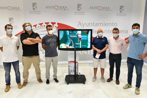 El 1 de octubre se pone en marcha una renovada Escuela Municipal de Tenis que se